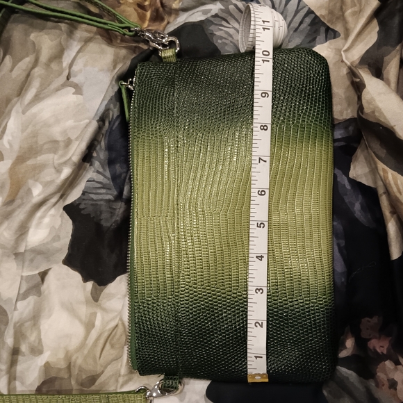 Danier croc clutch handbag - Picture 3 of 4